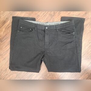 Izod Mens Black Jeans Regular Fit 40x30 Golf Oxford Comfortable Sporty Active